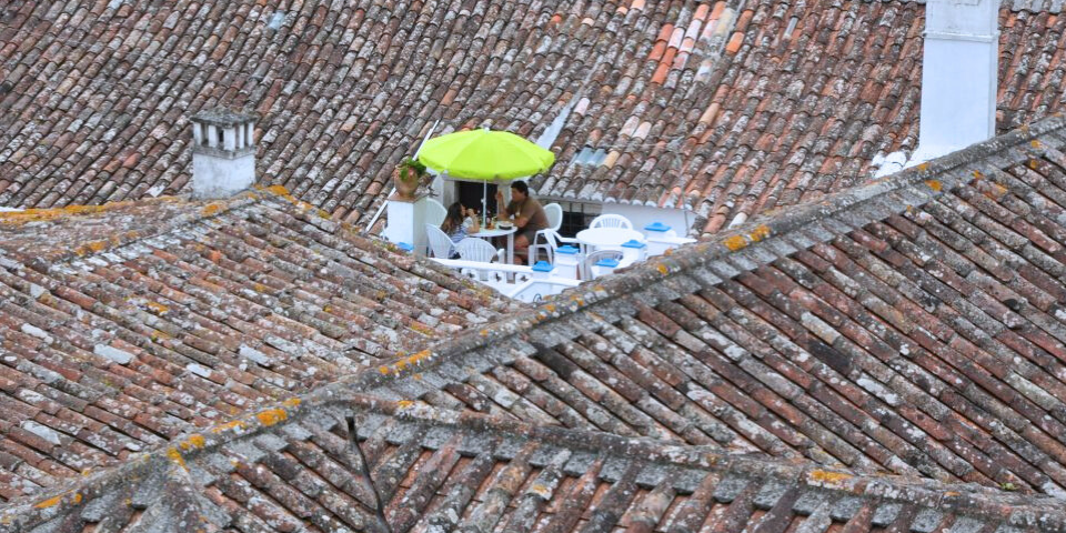 telltale signs that your roof isn’t safe